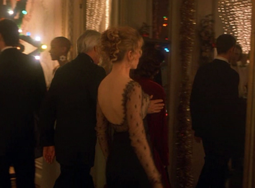 eyes wide shut alice exits ballroom
